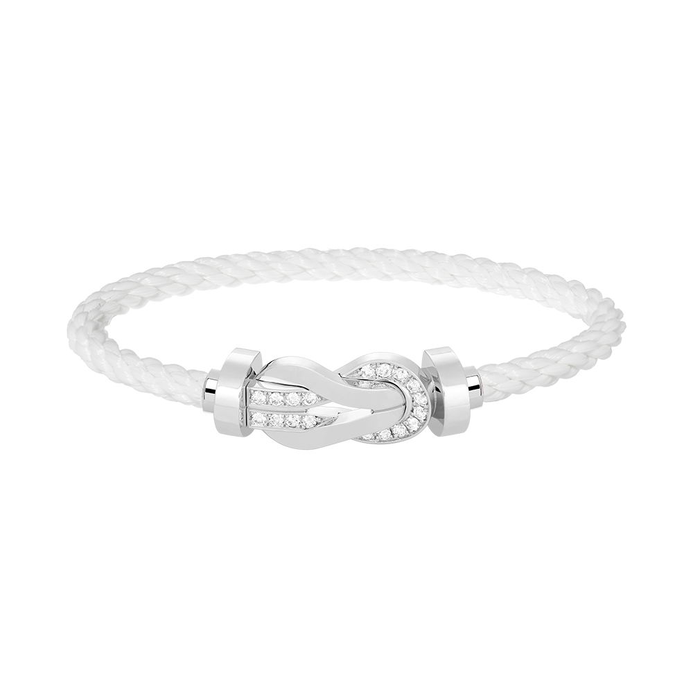 [BLUE TEARS]CHANCE LARGE 8 FIGURE BUCKLE HALF DIAMOND BRACELET SILVER