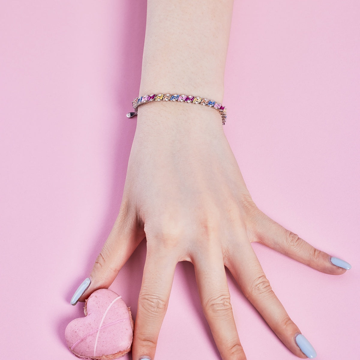 [Nova Jewelry]Ornate Sparkling Multi Cut Party Bracelet