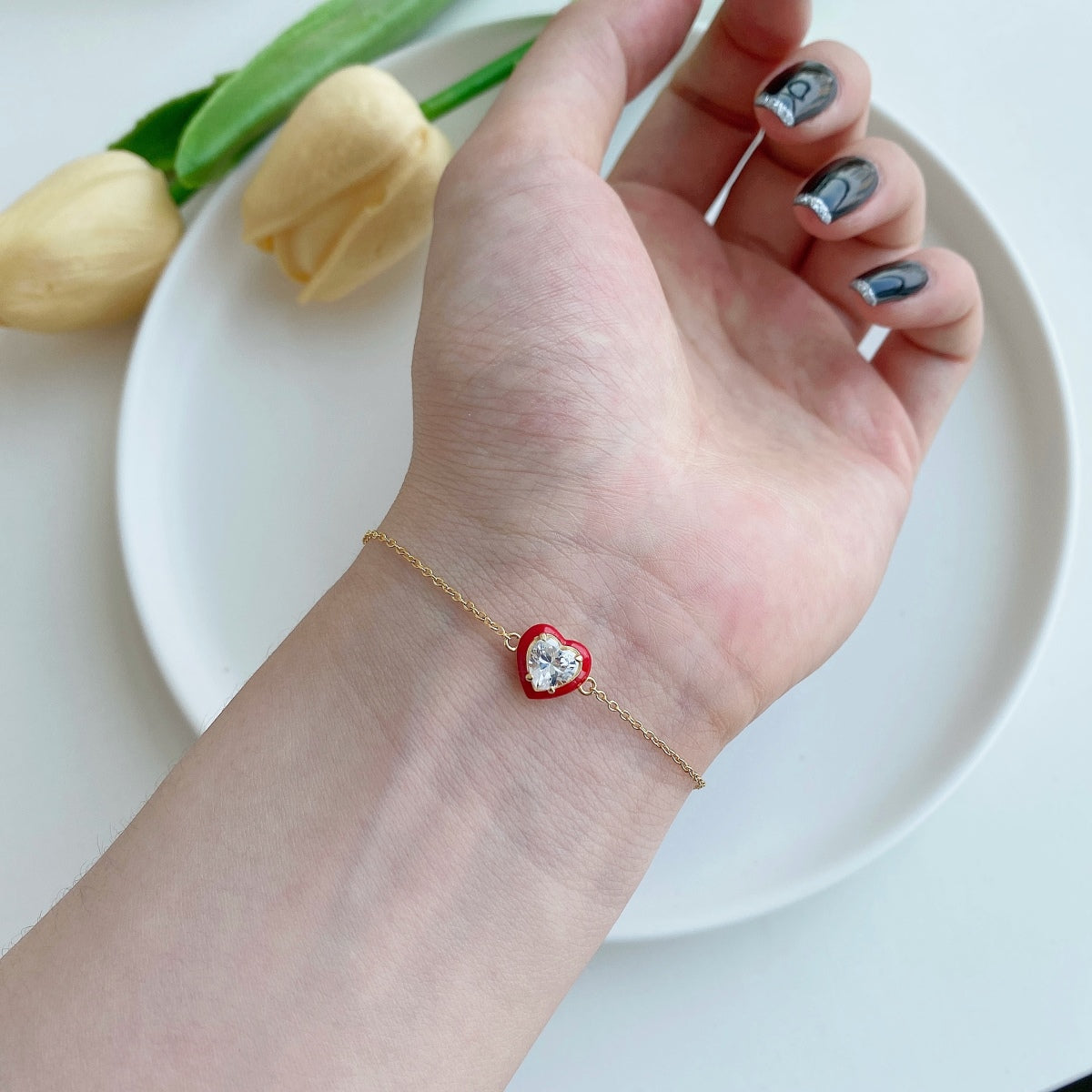 [Nova Jewelry]Sparkling Romantic Heart Shape Lover Bracelet