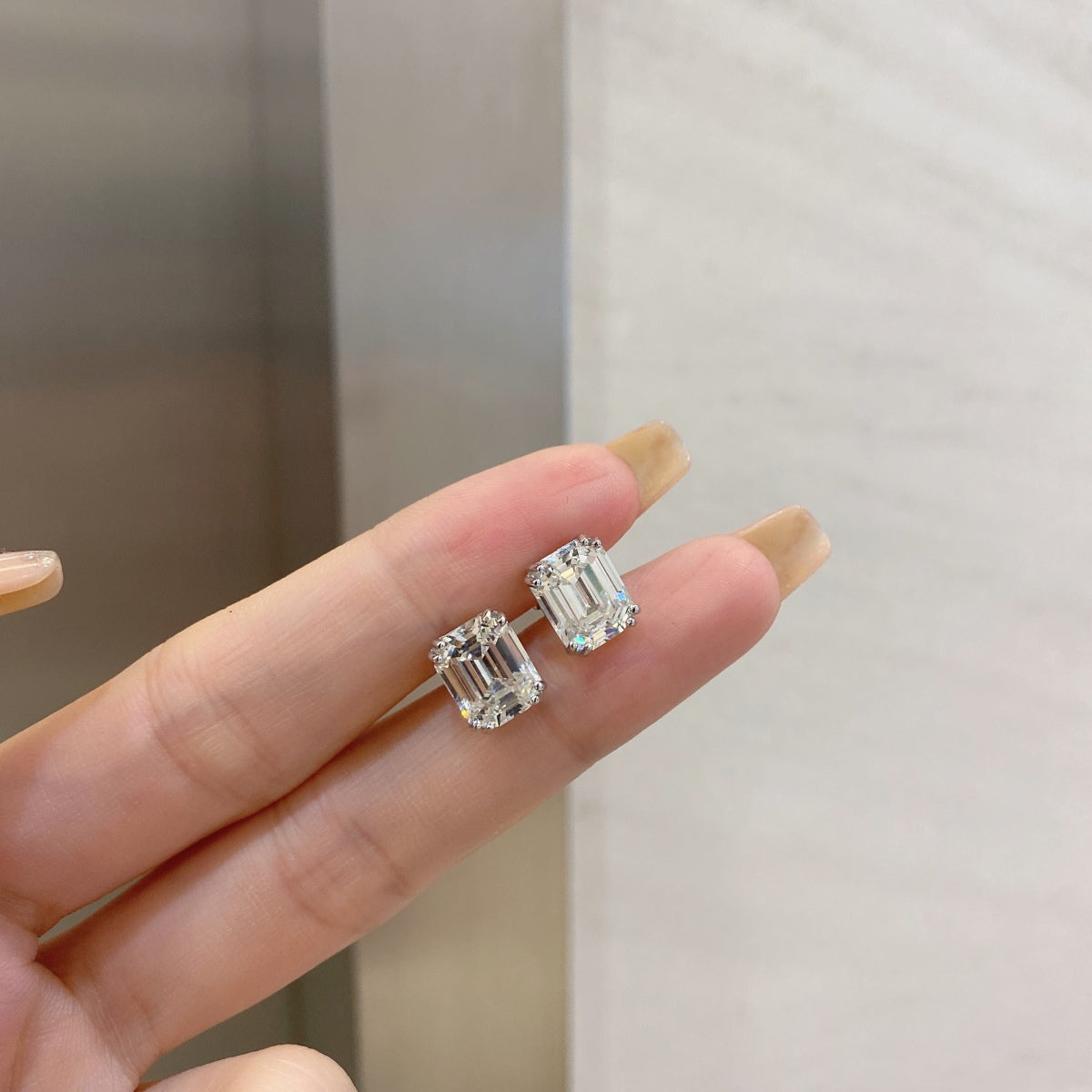 [Nova Jewelry]Dazzling Square Shape Earrings