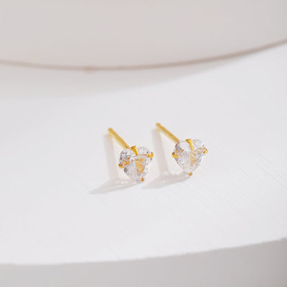 [Nova Jewelry]Sparkling Heart Shaped Simple Earrings