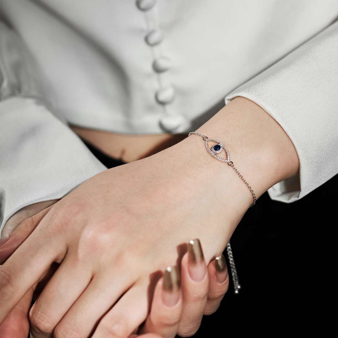 [Nova Jewelry]Devil's Eye Hollow Design Bracelet