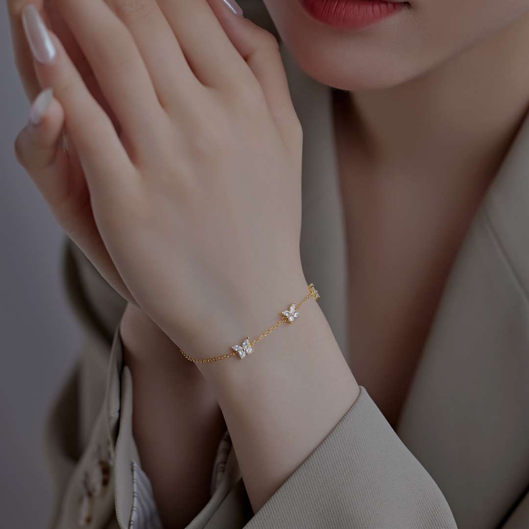 [Nova Jewelry]Radiant Butterfly Shape Necklace