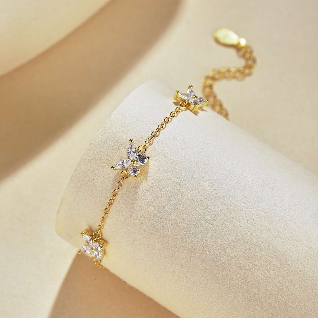 [Nova Jewelry]Radiant Butterfly Shape Necklace