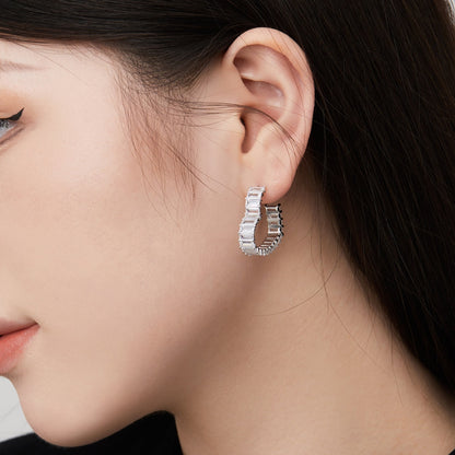 [Nova Jewelry]Radiant Heart Cutout Earrings