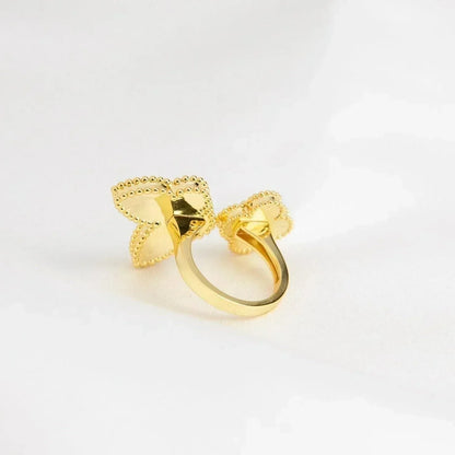 [BLUE TEARS]LUCKY BETWEEN THE FINGER RING