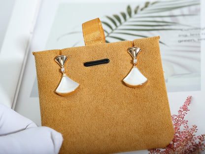 [BLUE TEARS]DREAM MOP PINK GOLD EARRINGS