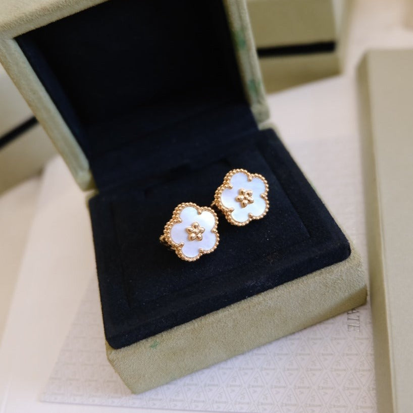 [BLUE TEARS]LUCKY PINK GOLD WHITE MOP EARRINGS