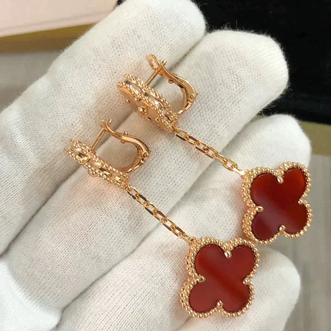 [BLUE TEARS]CLOVER 2 MOTIF  LASER CARNELIAN EARRINGS