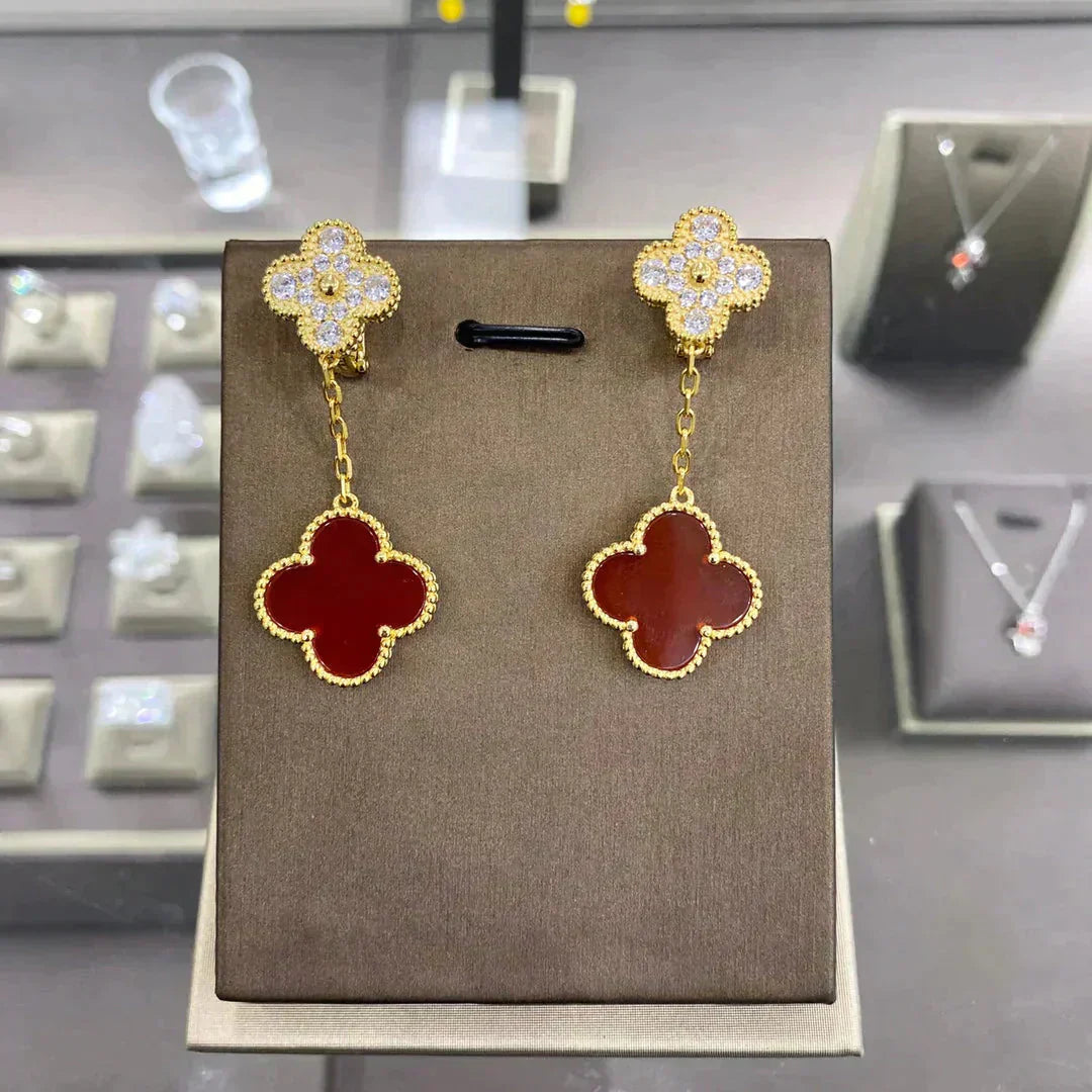 [BLUE TEARS]CLOVER  2 MOTIFS  DIAMOND  EARRINGS (MULTIPLE CHOICESç´