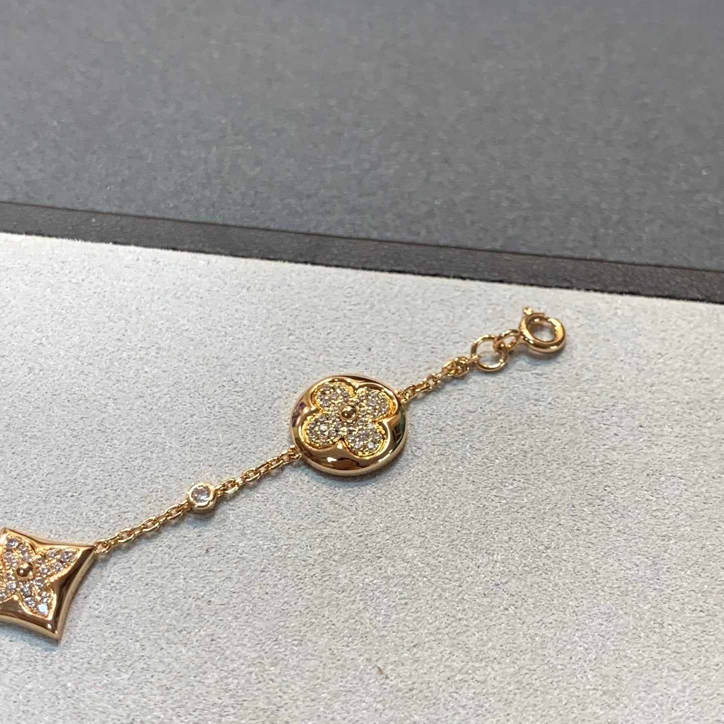 [BLUE TEARS]STAR AND SUN 4 MOTIFS GOLD DIAMONDS BRACELET