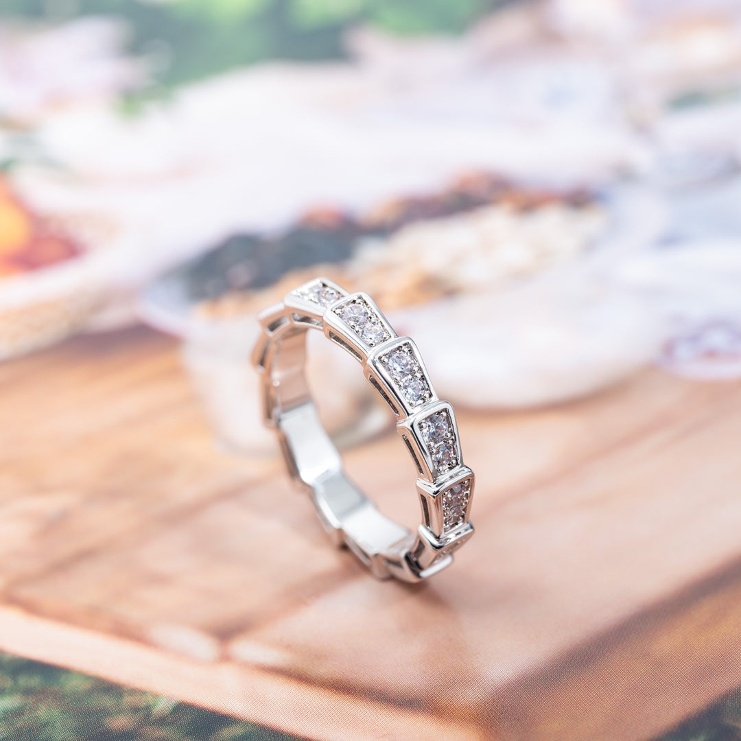 [BLUE TEARS]SERPENTI RING SILVER DIAMOND PAVED 3MM