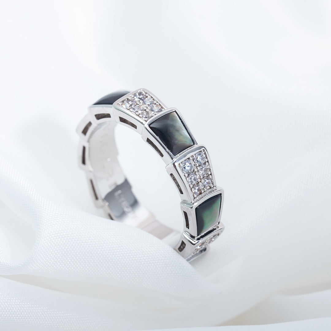 [BLUE TEARS]SERPENTI RING SILVER DIAMOND BLACK MOP 4MM
