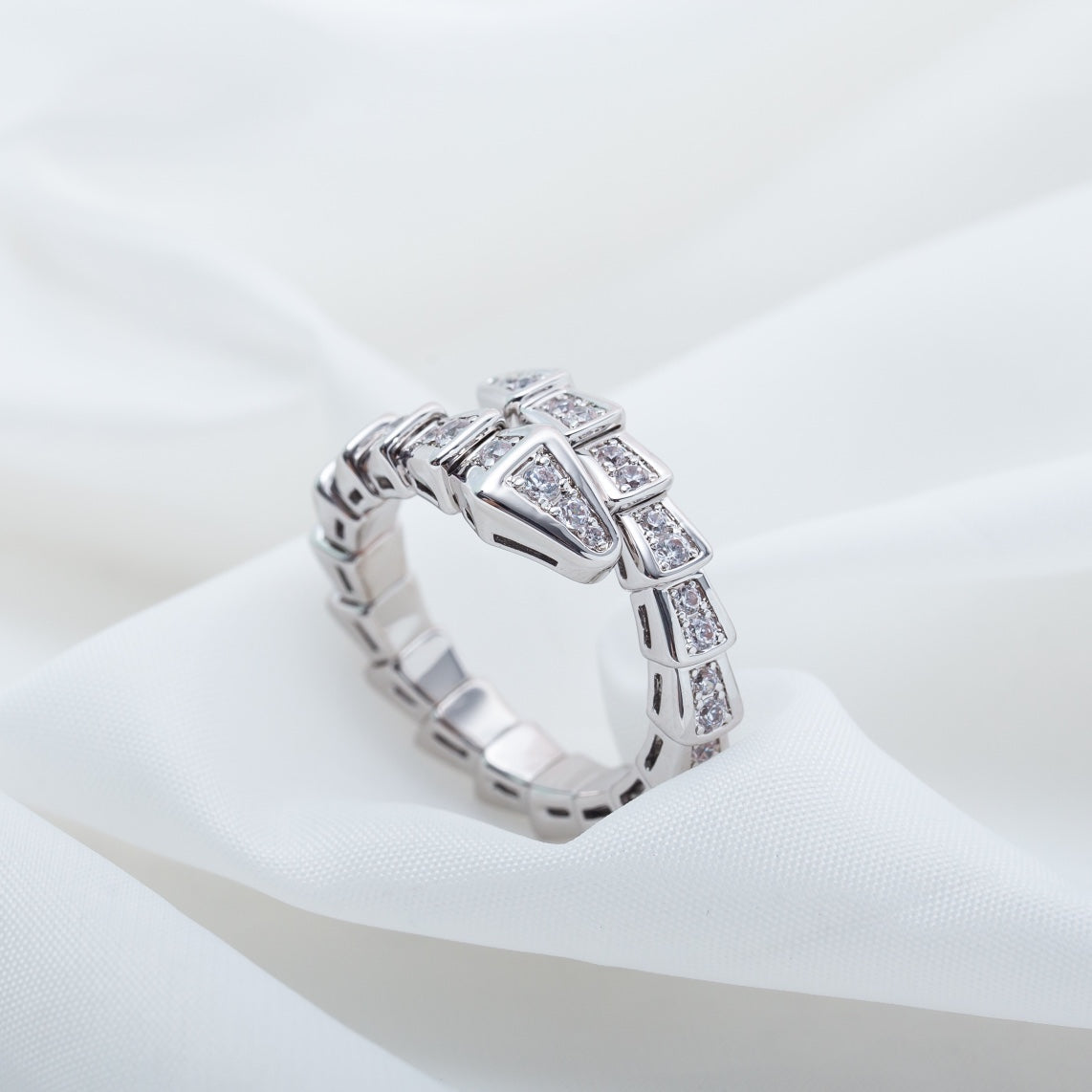[BLUE TEARS]SERPENTI RING SILVER DIAMOND PAVED 4MM