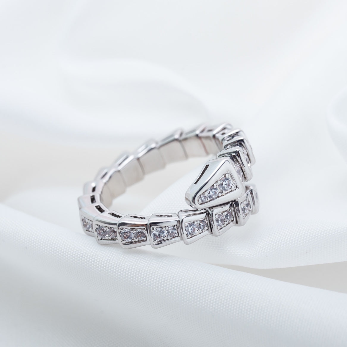 [BLUE TEARS]SERPENTI RING SILVER DIAMOND PAVED 4MM