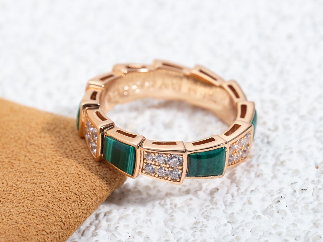 [BLUE TEARS]SERPENTI RING PINK GOLD MALACHITE DIAMOND PAVED 4MM