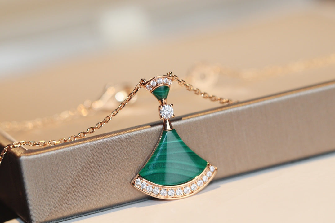 [BLUE TEARS]DREAM NECKLACE MALACHITE DIAMOND