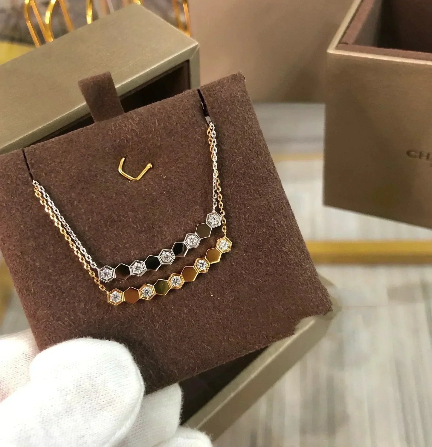 [BLUE TEARS]BEE LOVE NECKLACE DIAMOND