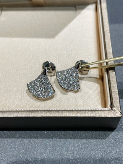 [BLUE TEARS]DREAM STUD EARRINGS DIAMOND