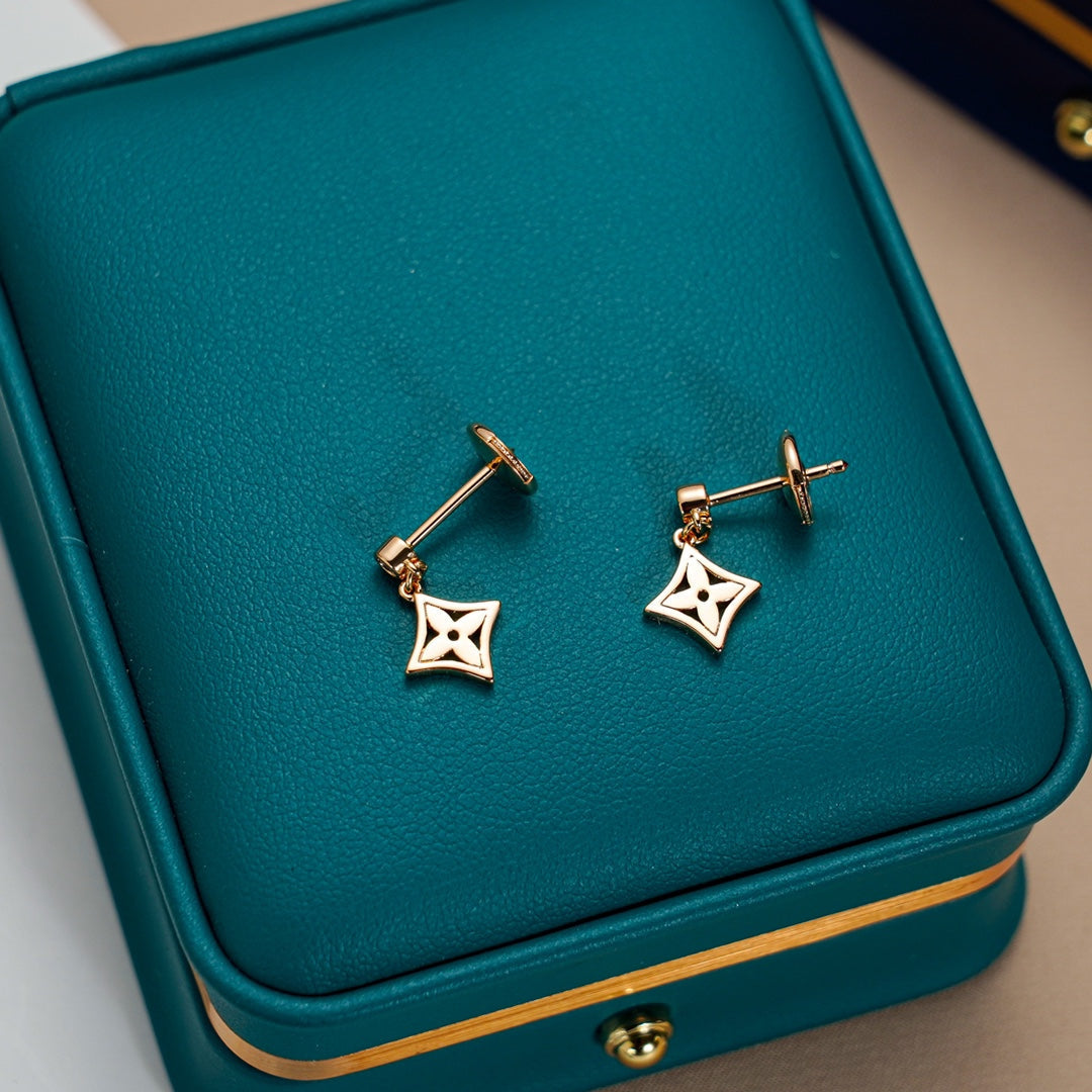 [BLUE TEARS]STAR EARRINGS GOLD