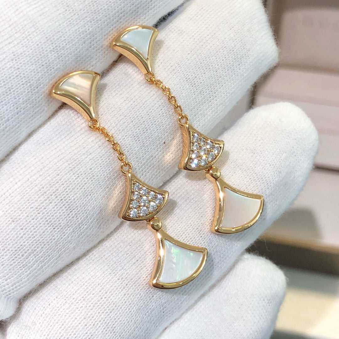 [BLUE TEARS]DREAM EARRINGS 3 MOTIFS DIAMOND MOP PINK GOLD