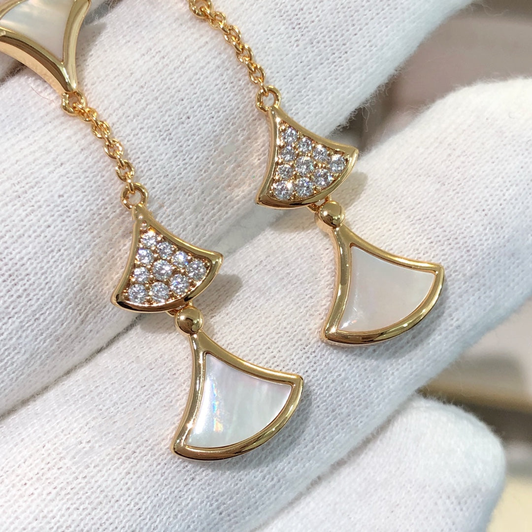 [BLUE TEARS]DREAM EARRINGS 3 MOTIFS DIAMOND MOP PINK GOLD