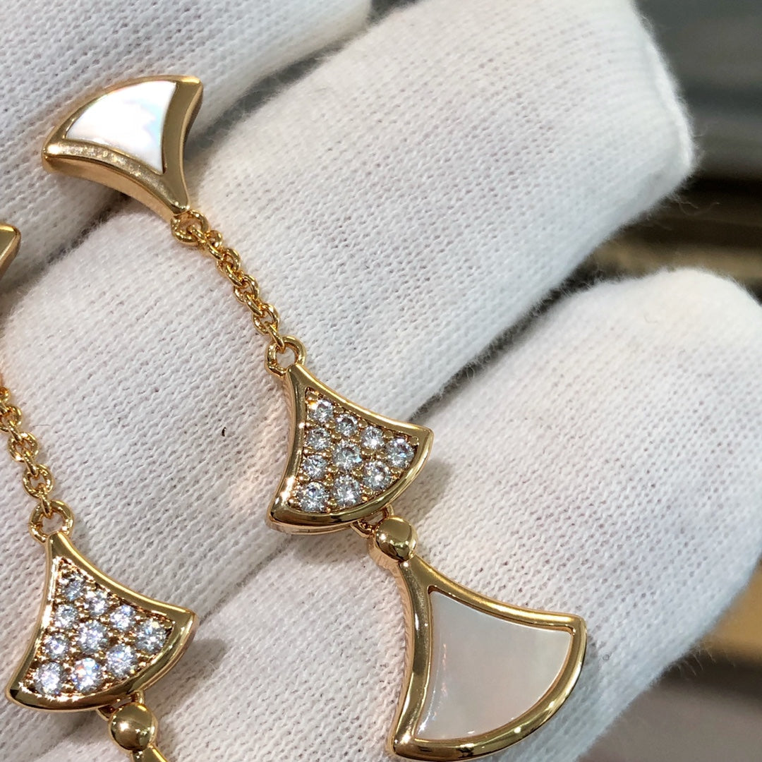 [BLUE TEARS]DREAM EARRINGS 3 MOTIFS DIAMOND MOP PINK GOLD