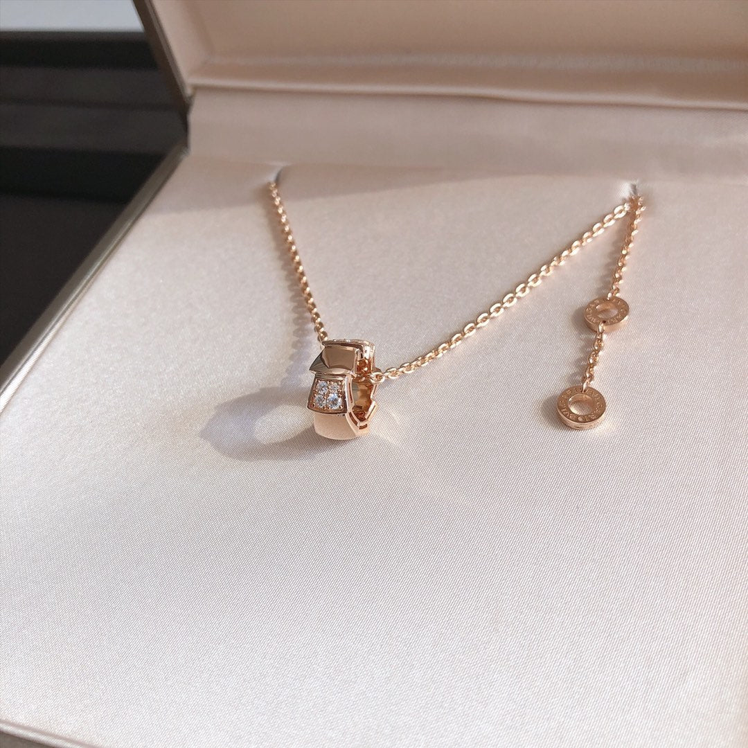 [BLUE TEARS]SERPENTI PEDANT DIAMOND PINK GOLD NECKLACE