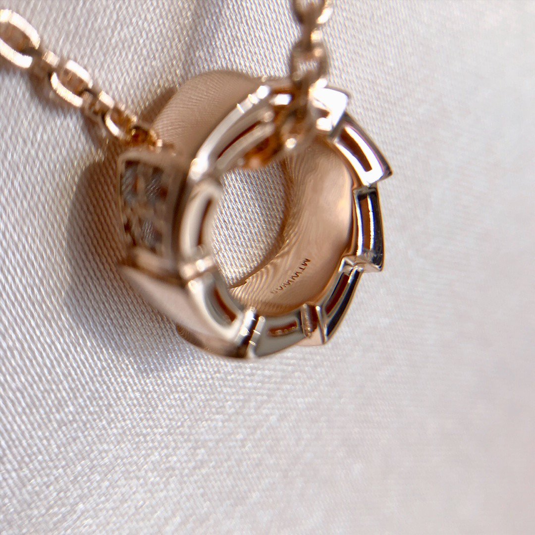 [BLUE TEARS]SERPENTI PEDANT DIAMOND PINK GOLD NECKLACE
