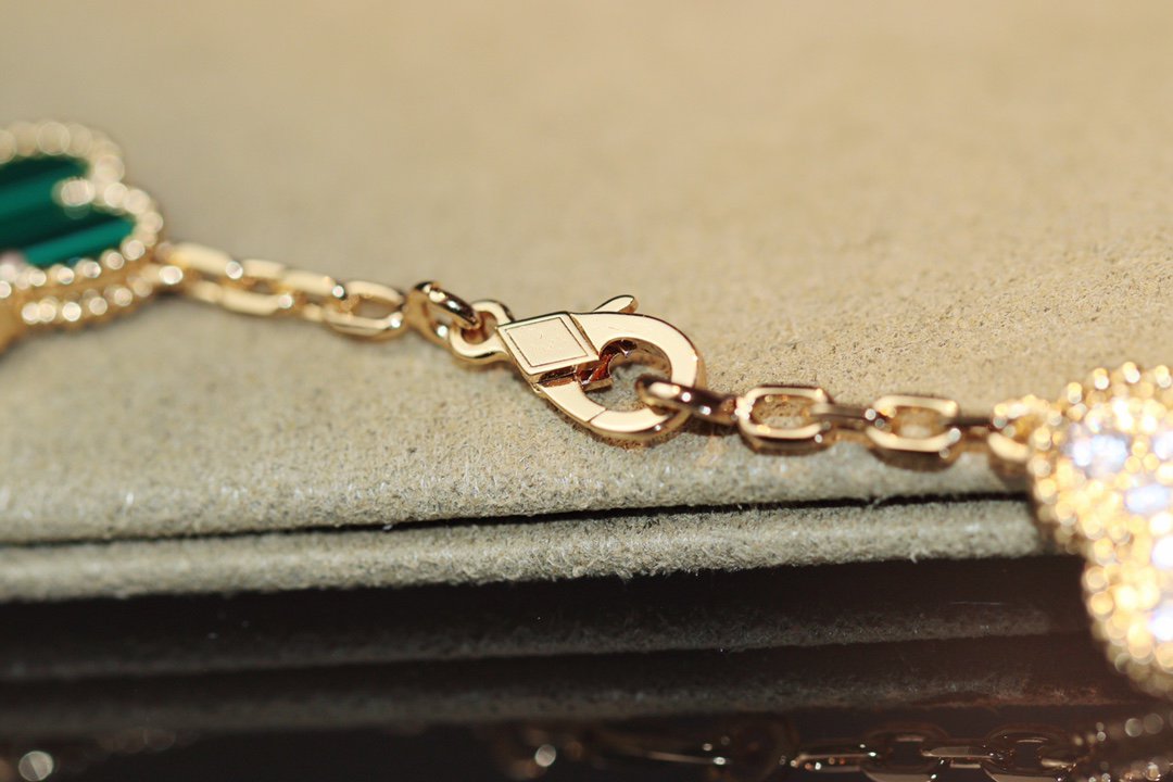[BLUE TEARS]CLOVER 20 MOTIFS ONYX ROSE GOLD