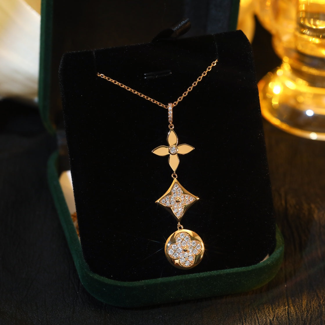 [BLUE TEARS]STAR AND SUN DIAMOND PINK GOLD NECKLACE