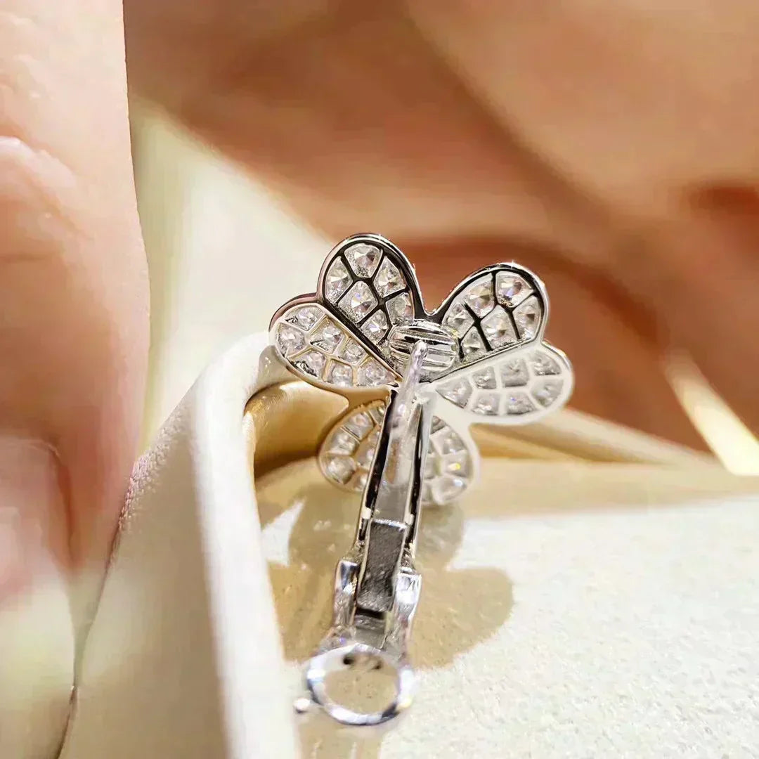 [BLUE TEARS]CLOVER COMOS DIAMOND EARRINGS SILVER