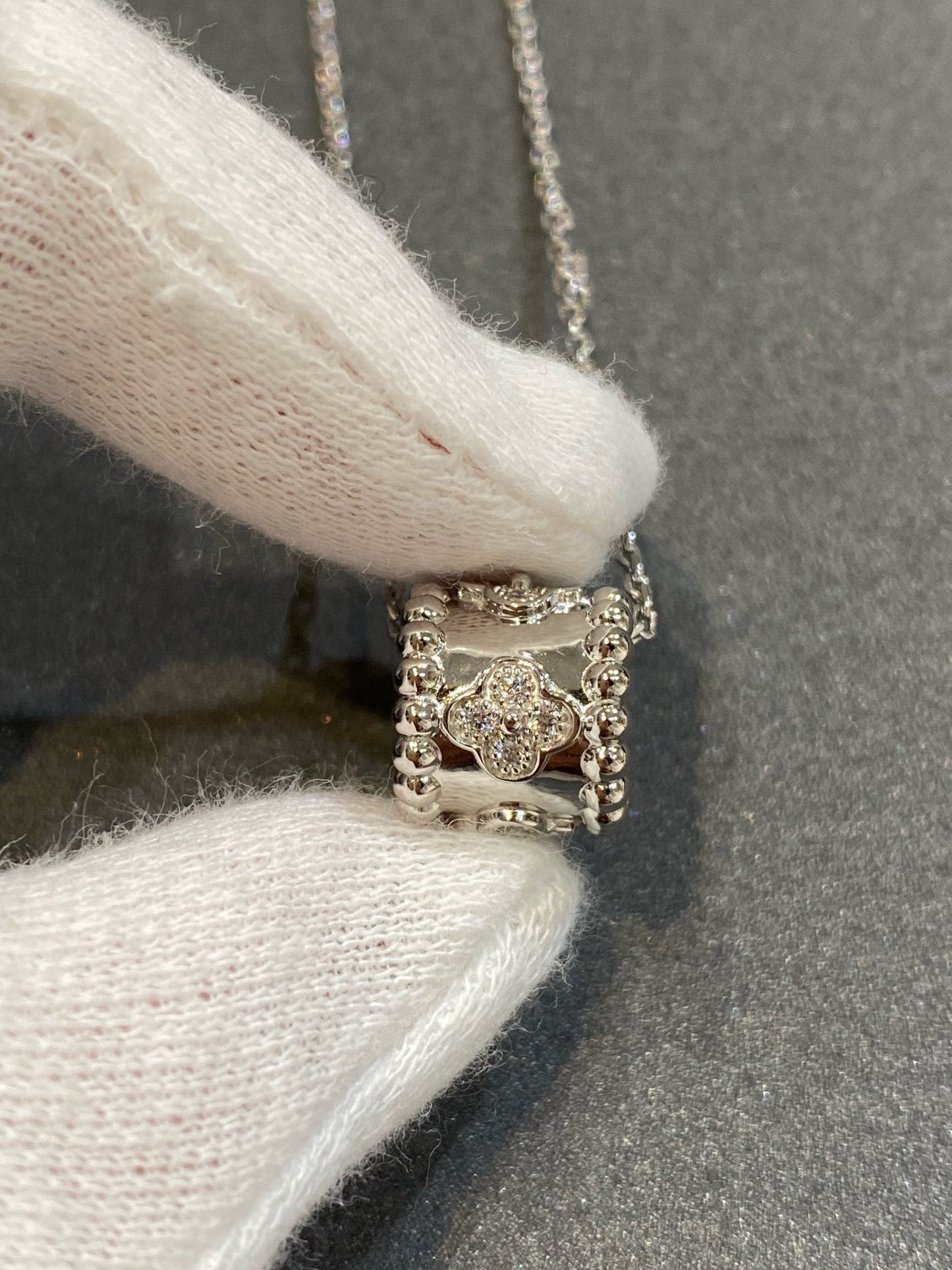 [BLUE TEARS]PERLEE PEDANT SIVLER DIAMOND NECKLACE