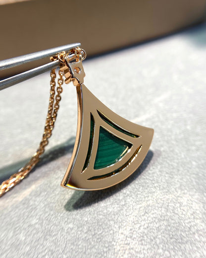 [BLUE TEARS]DREAM MALACHITE DIAMOND PAVED PINK GOLD NECKLACE