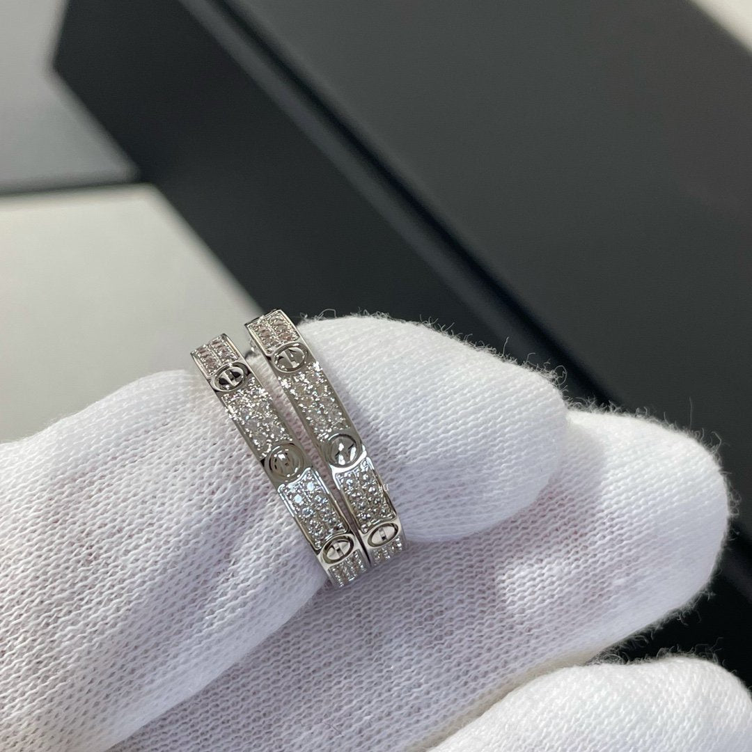 [BLUE TEARS]LOVE DIAMOND SILVER HOOP EARRINGS