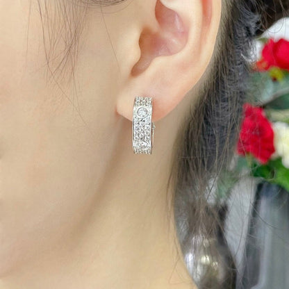 [Blue Tears Jewelry]LOVE 5.5MM DIAMOND PAVED EARRINGS