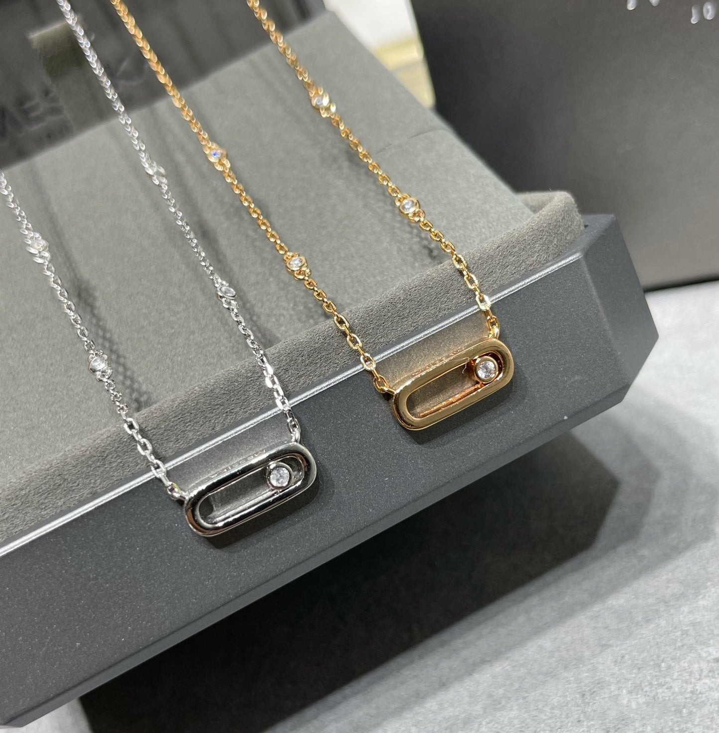 [Blue Tears Jewelry]MOVE UNO DIAMOND NECKLACE