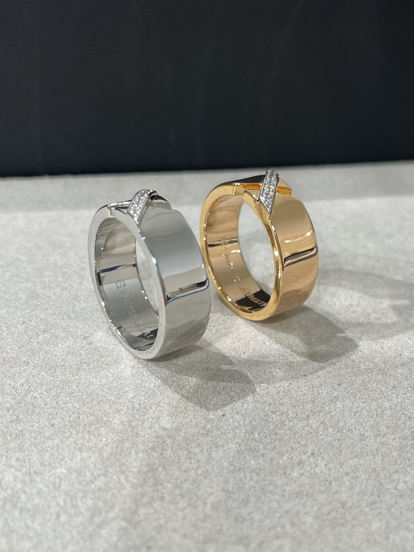 [BLUE TEARS]LIENS EVIDENCE DIAOMOND RING