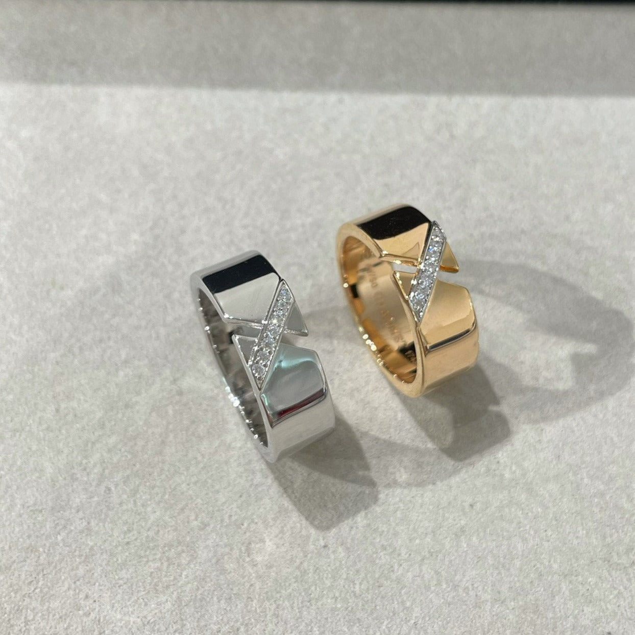 [BLUE TEARS]LIENS EVIDENCE DIAOMOND RING