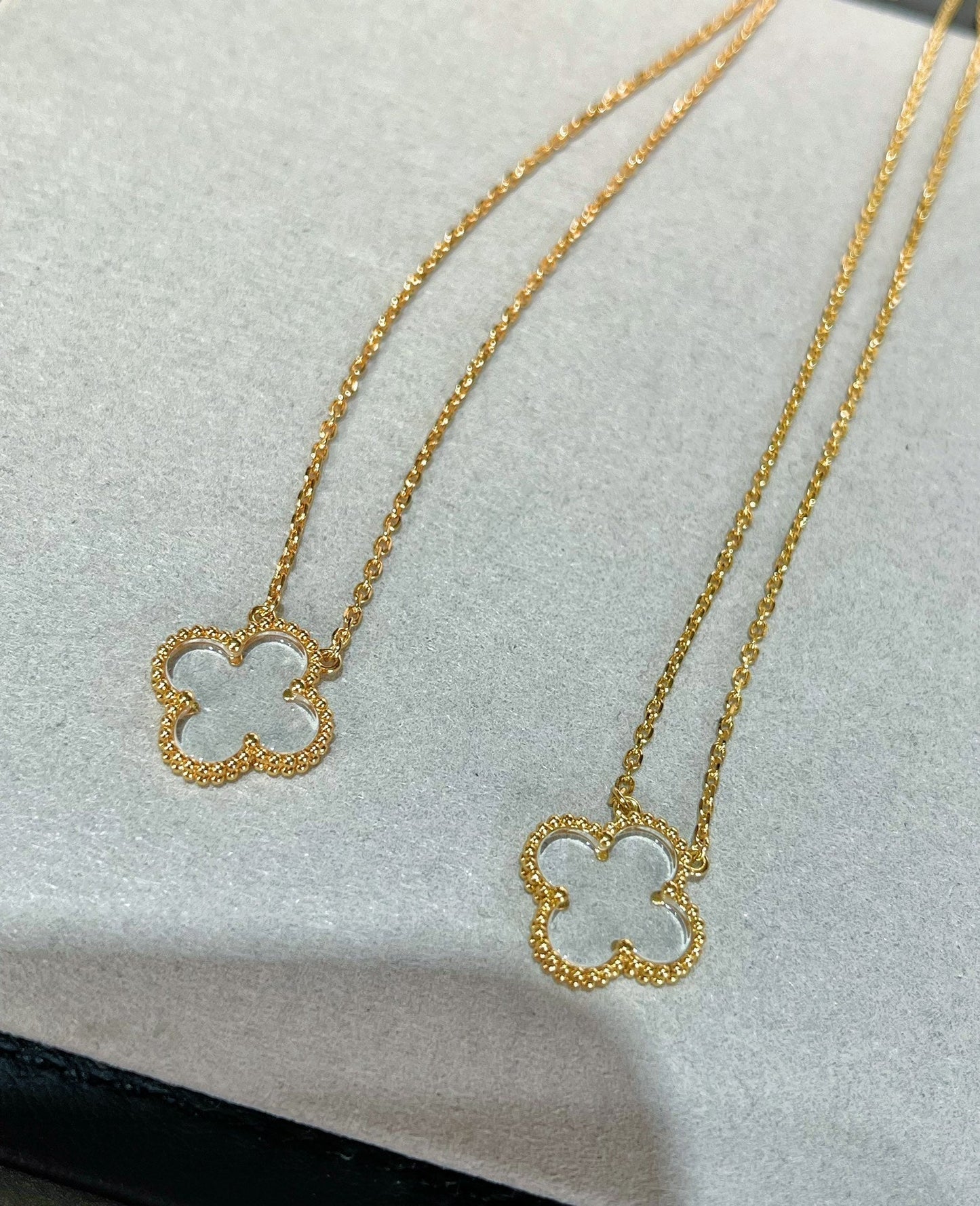 [BLUE TEARS]CLOVER ROCK CRYSTAL ROSE GOLD NECKLACE