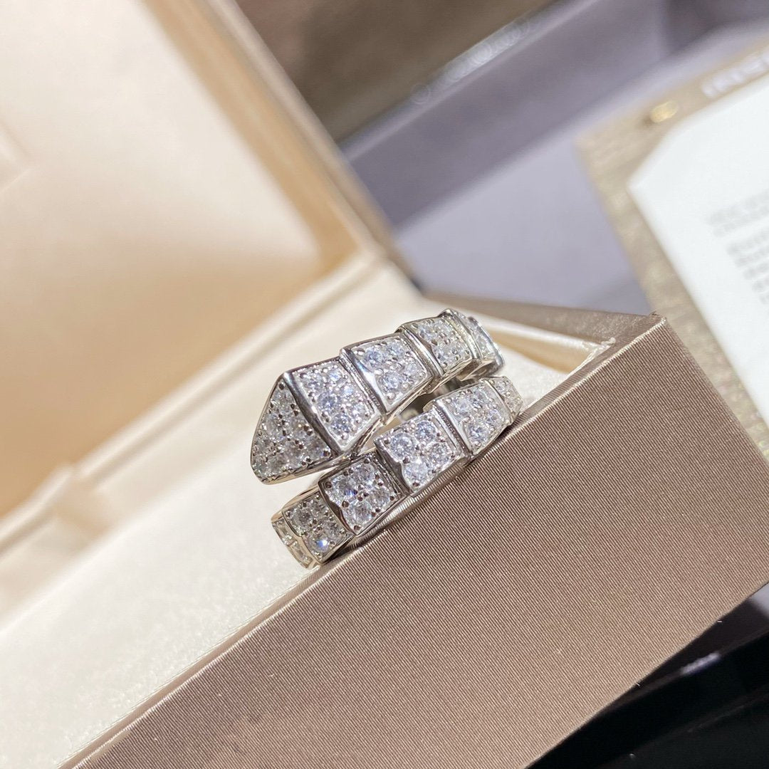 [BLUE TEARS]SERPENTI RING SILVER DIAMOND PAVED