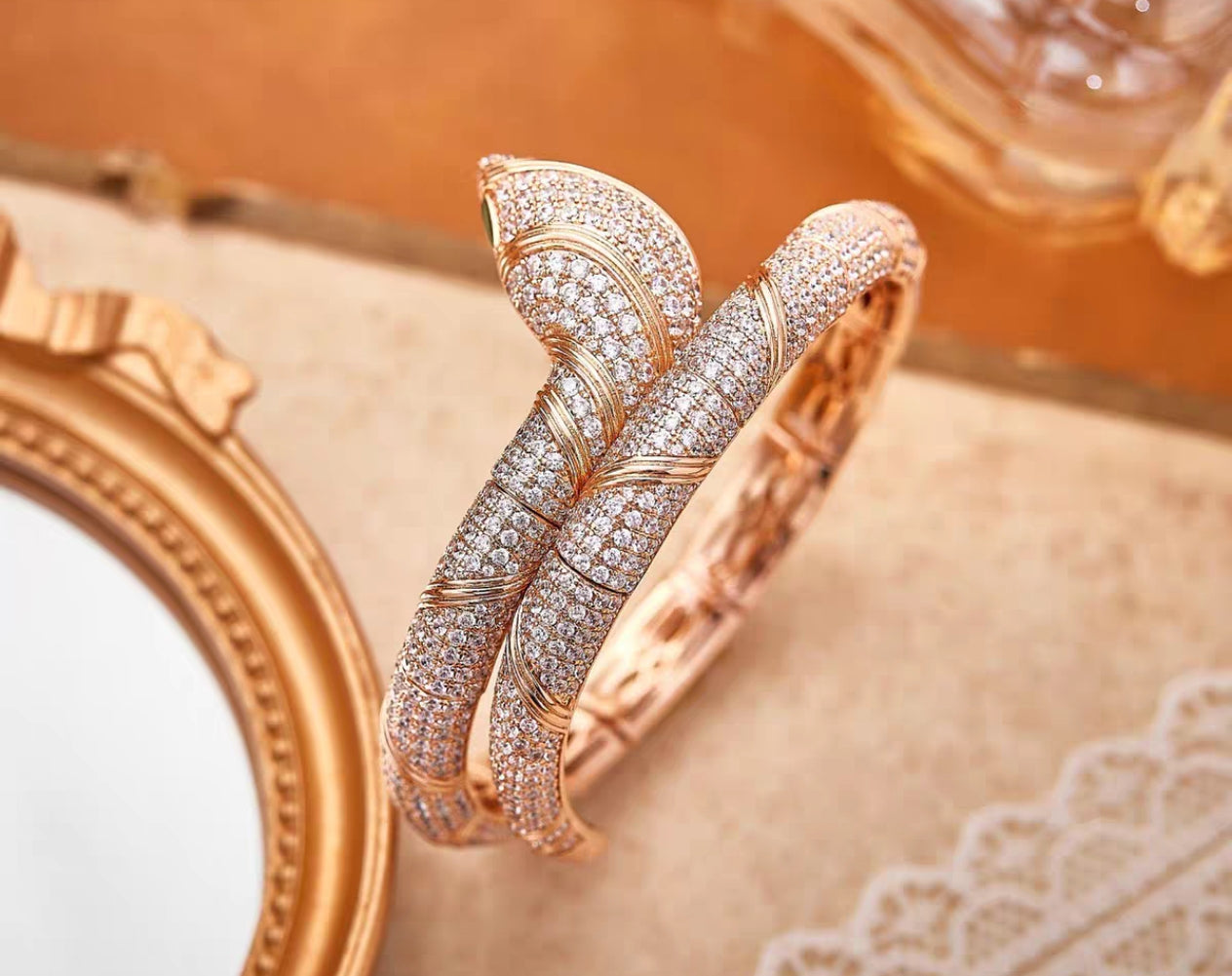 [BLUE TEARS ]HAUTE COUTURE GOLD SERPENTI BRACELET