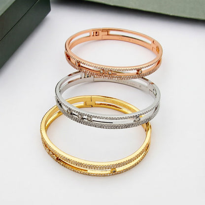 [Blue Tears Jewelry]Move Romane pavé bangle