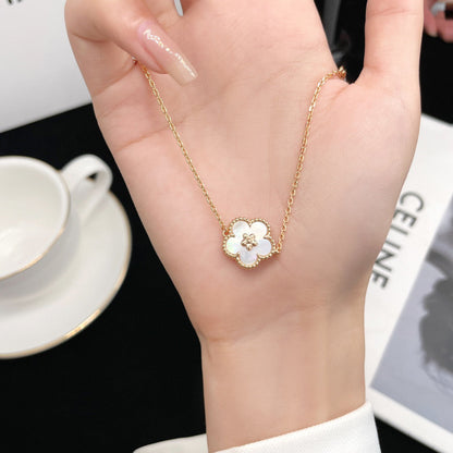 [BLUE TEARS]LUCKY  WHITE MOP  PLUM BLOSSOM NECKLACE