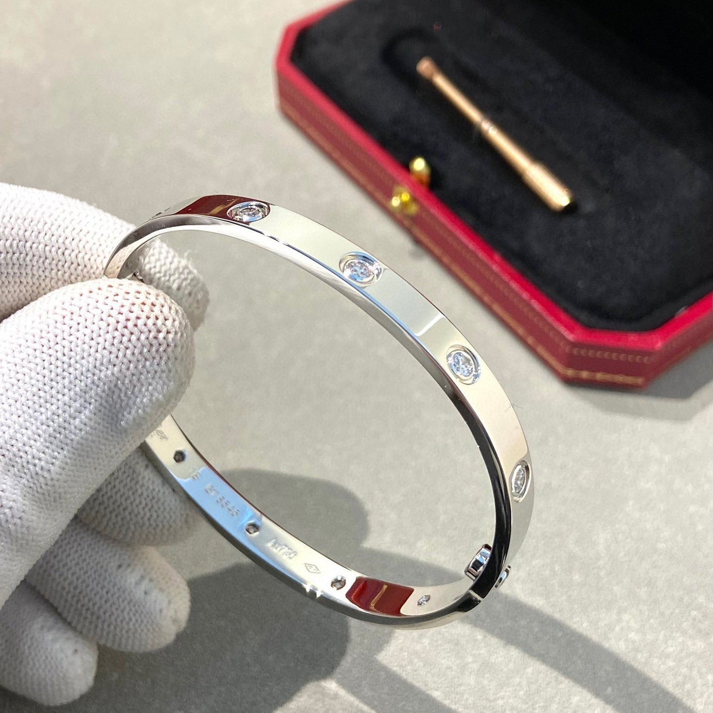 [BLUE TEARS]LOVE BRACELET 6.1MM 10 DIAMONDS