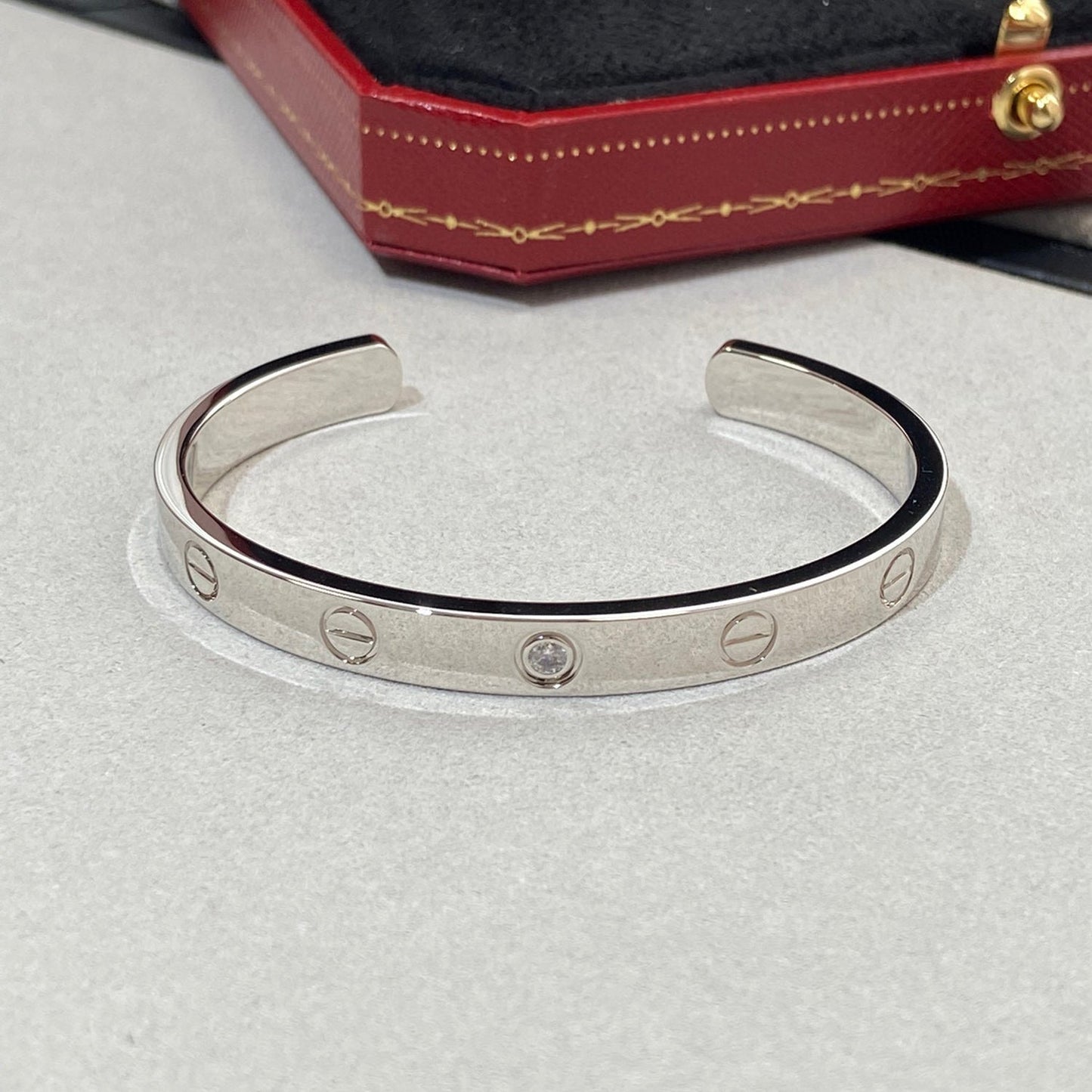 [Blue Tears Jewelry]LOVE BRACELET 6.1MM 1 DIAMOND OPEN CUFF