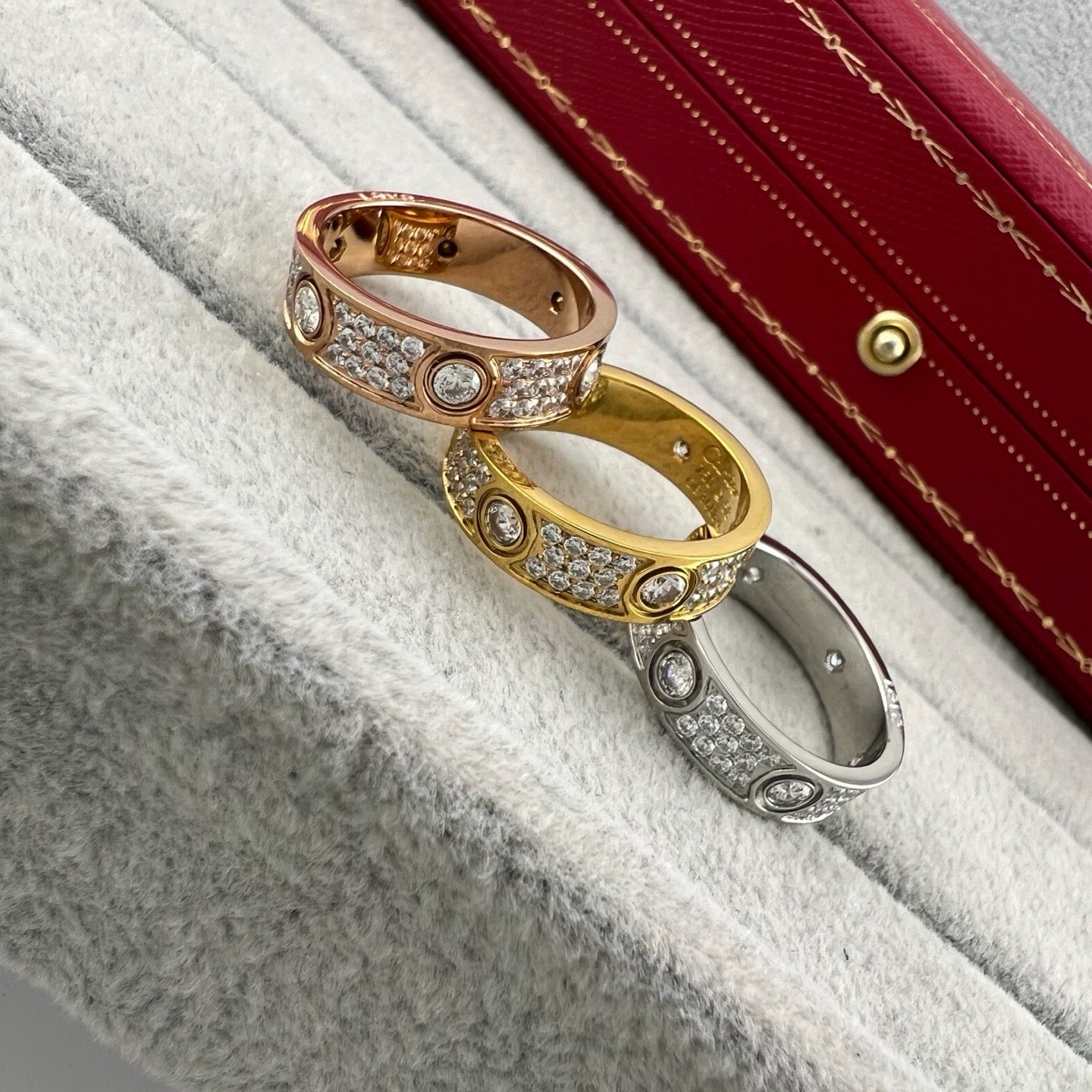 [Blue Tears Jewelry]LOVE 5.5MM FULL-PAVE 6-DIAMOND RING