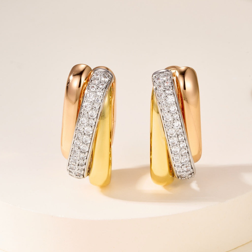 [Blue Tears Jewelry]TRINITY HALF DIAMOND  CUSHION EARRINGS