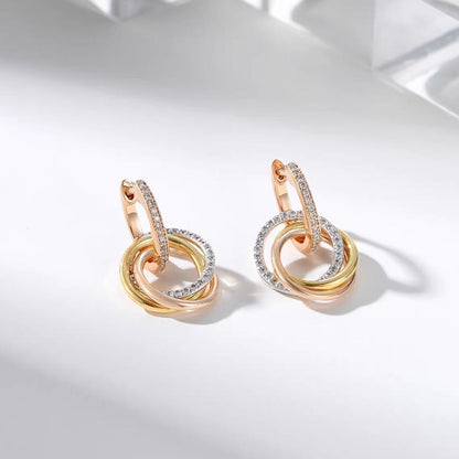 [Blue Tears Jewelry]TRINITY HALF DIAMOND  EARRINGS