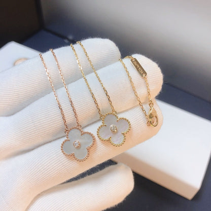 [BLUE TEARS]CLOVER 15MM DIAMOND WHITE FRITILLARIA NECKLACE
